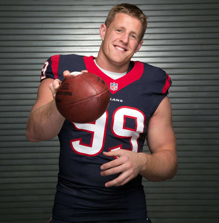 2015-0527-JJ-Watt-X159634_TK1_011.jpg